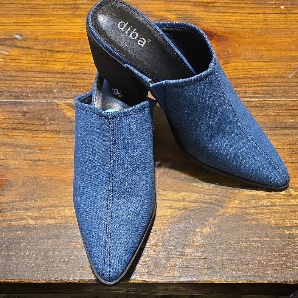 Diba Women's Pointed Denim Blue Mules Size 6